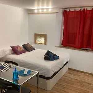 https://malaguea-salerosa.1costadelsol.com