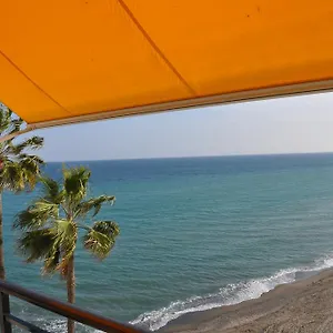 https://studio-sea-view-terrace.hotelsinnerja.org