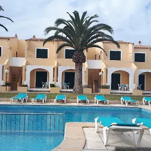https://apartamentos-costa-menorca.balearic-islands.net