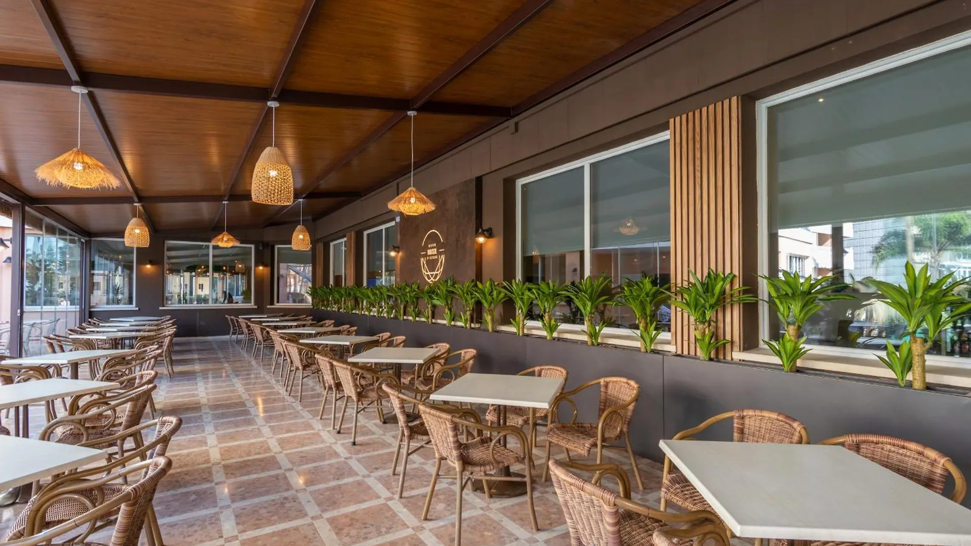 ****  טורמולינוס Hotel Parasol By Dorobe ספרד