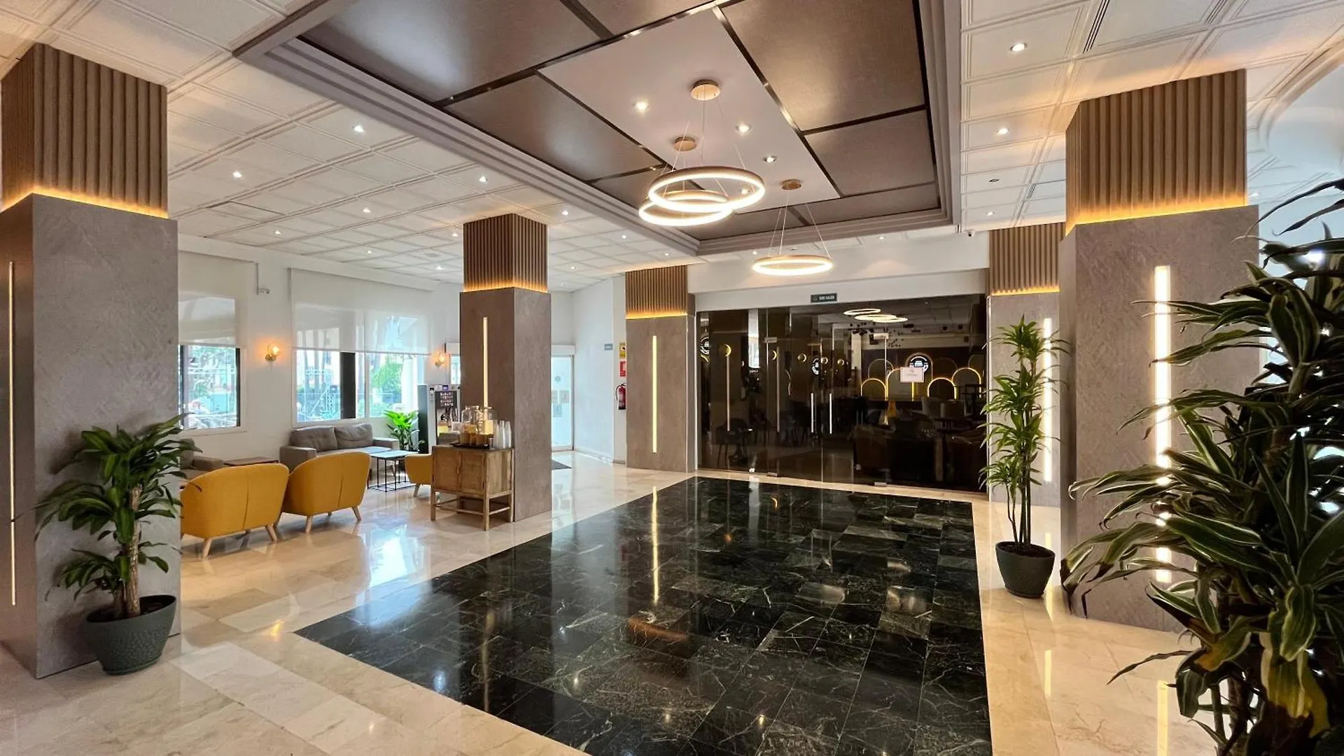 ****  טורמולינוס Hotel Parasol By Dorobe ספרד