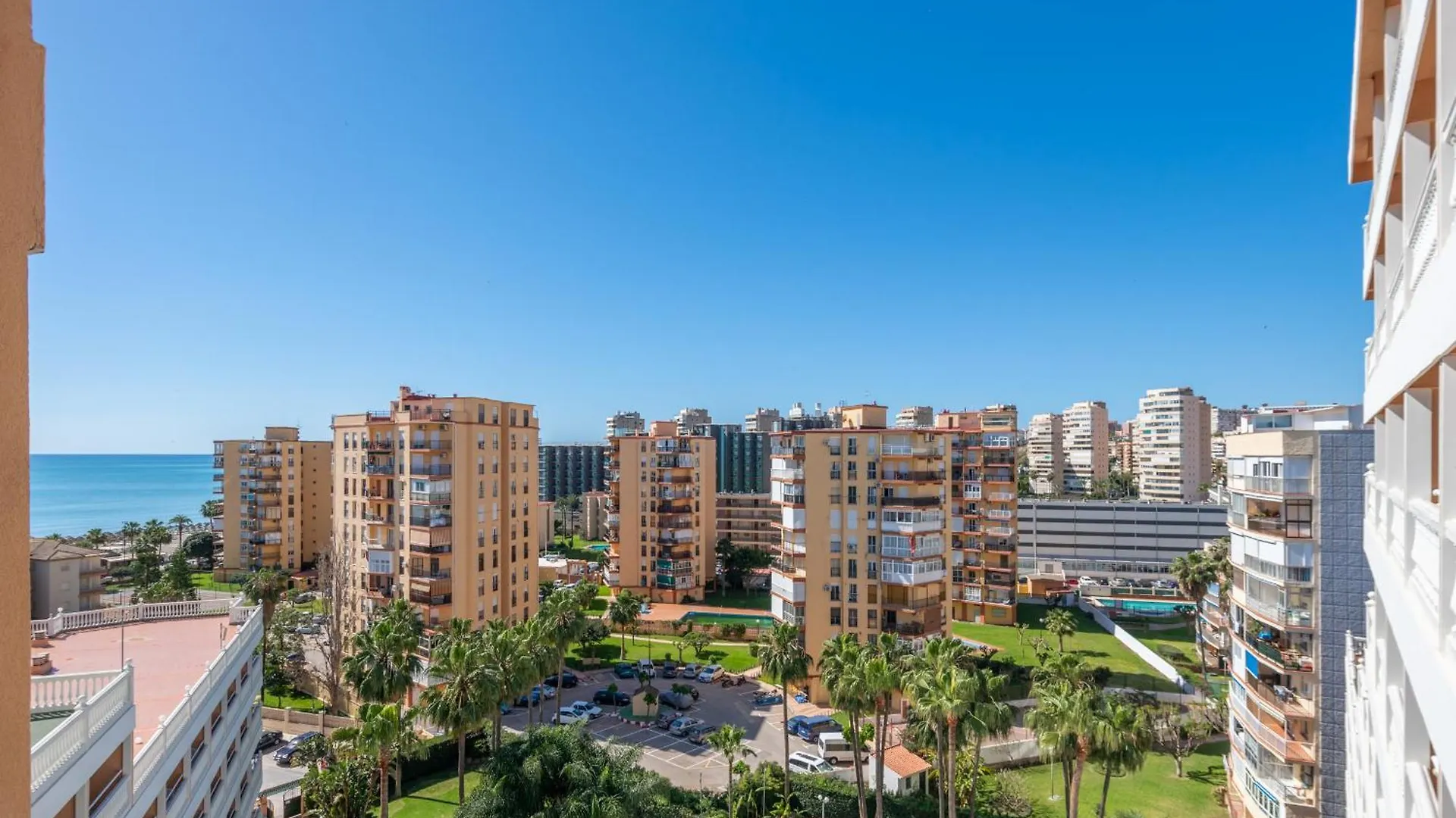 Hotel Parasol By Dorobe Τορρεμολίνος 4*,