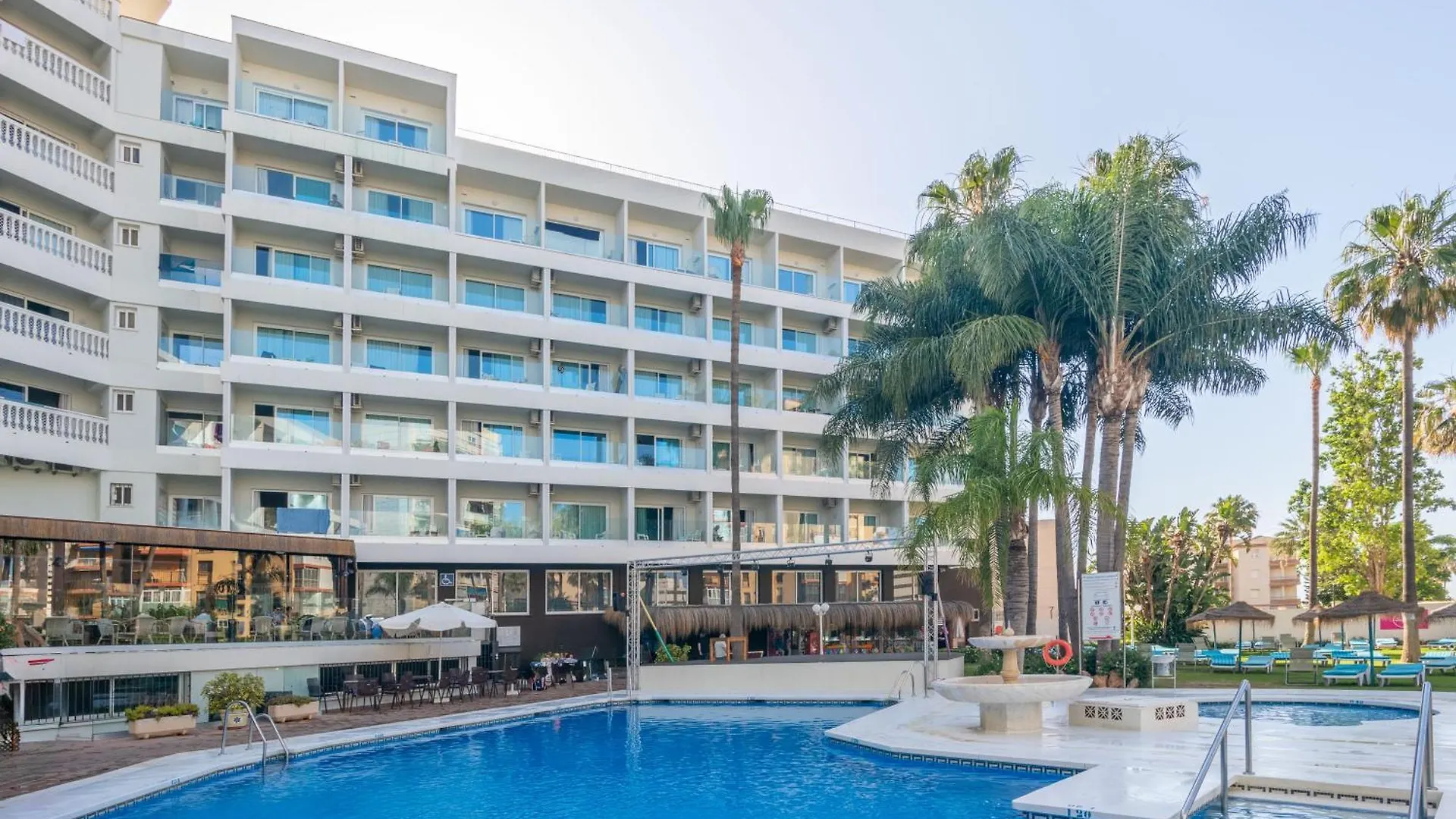Hotel Parasol By Dorobe Τορρεμολίνος Ισπανία